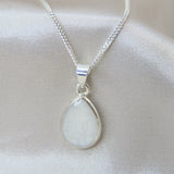 Breastmilk pearl white shimmer 14 x 10mm