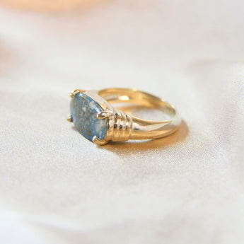 Cremations, light blue shimmer on gold band