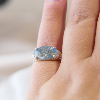 Cremations, light blue shimmer on silver band