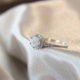 Barely visible ashes, pearl white shimmer, subtle white opal