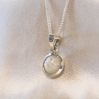 Pearl white shimmer, heavy ashes, white opal 8mm