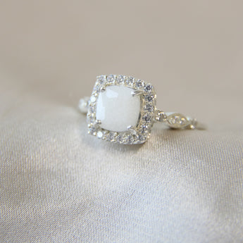 Breastmilk, pearl white shimmer