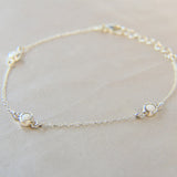 Breastmilk and pearl white shimmer