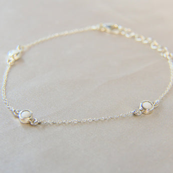 Breastmilk and pearl white shimmer