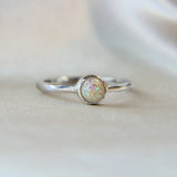 Pearl white shimmer, heavy ashes( natural ashes were very white) heavy opalescent flecks