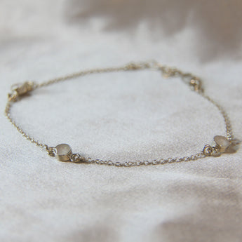 Milk and subtle opalescent fleck, pearl white shimmer