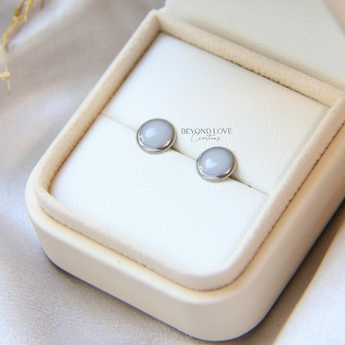 Stainless steel, breastmilk no shimmer