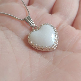 Milk and pearl white shimmer