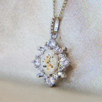 Pearl white shimmer, heavy sprinkled ashes