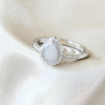 Milk and pearl white shimmer