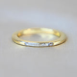 Yellow gold band, crystal white shimmer, hair, and lightly sprinkled ashes 