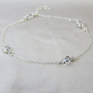 Heavy ashes, subtle silver flecks and pearl white shimmer